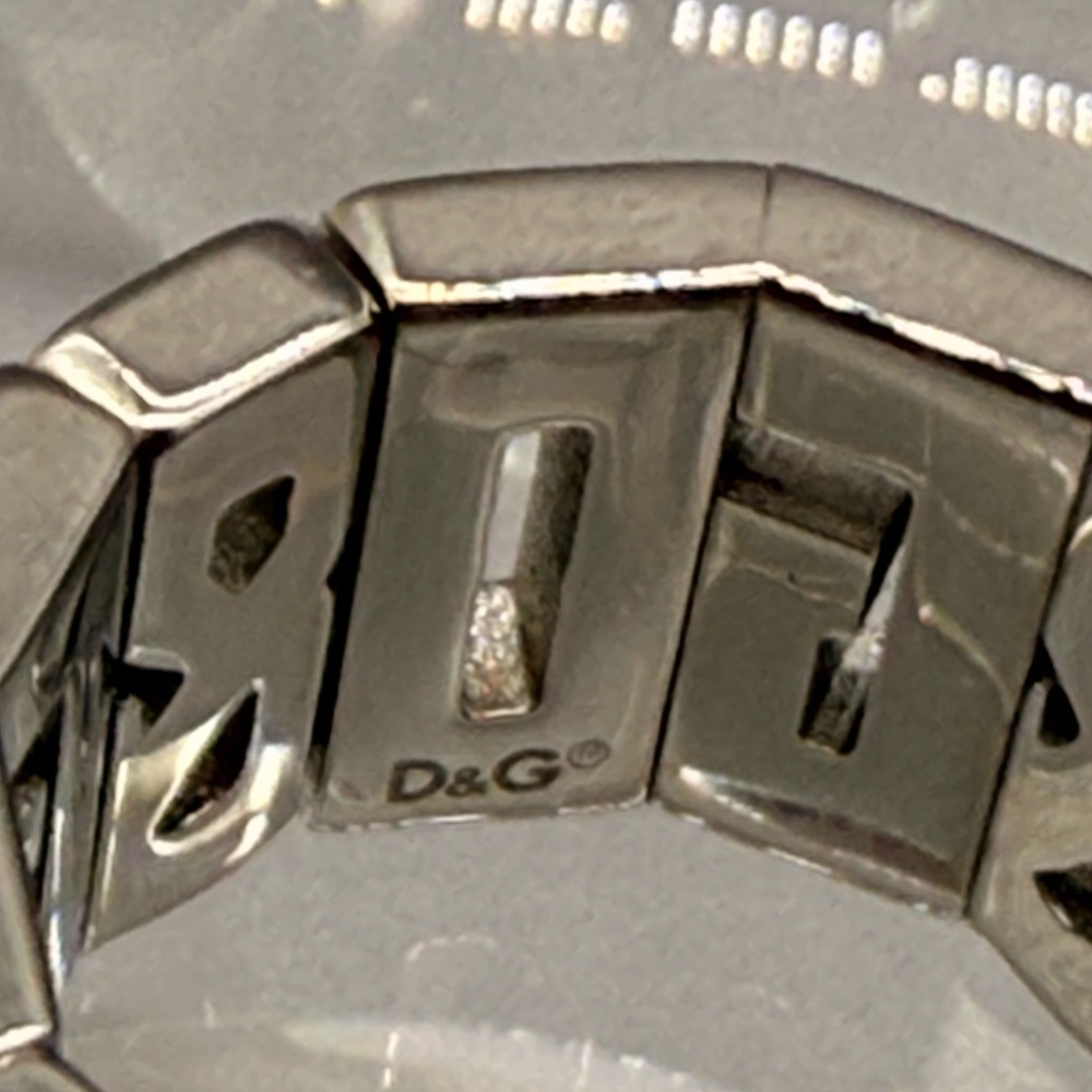 DOLCE & GABBANA LOGO ETERNITY RING - Picture 7 of 9